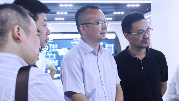 杭州市科技局局长赵喜凯一行莅临桃子视频APP黄下载考察调研2 杭州市科技局局长赵喜凯一行莅临桃子视频APP黄下载考察调研2